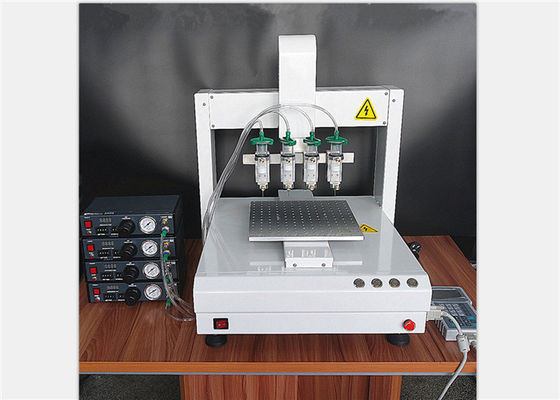 Thiết bị rót chai Nhiều kim benchtop Robot Pha Máy