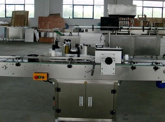 Máy chiết rót tự động bên cạnh