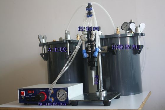 New Type VS-400 400 * 400cm High Precision 3 axi tự động Resin Dispenising Robot