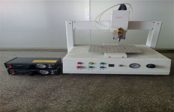 Tốc độ chính xác cao 3 Axis Keo Pha Máy AC110 220V 300W